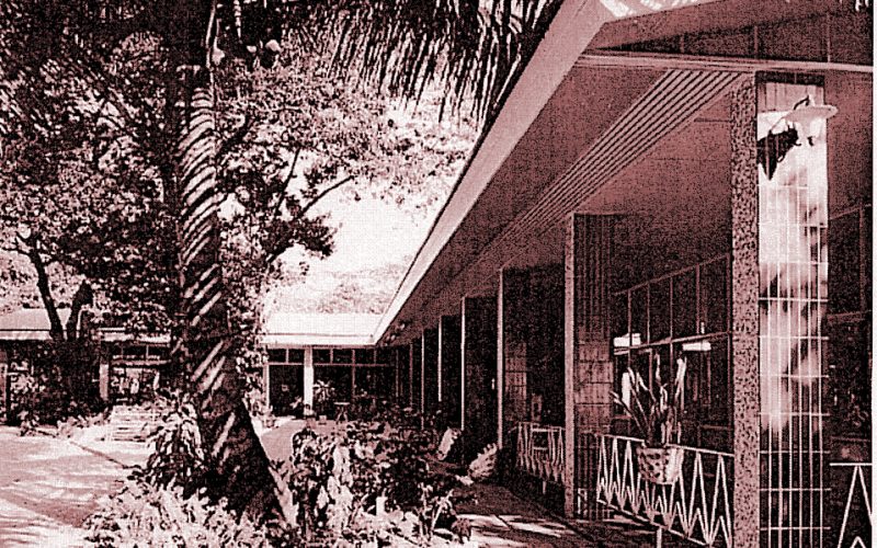 green-island-history_Coral-Cay-hotel-1960s
